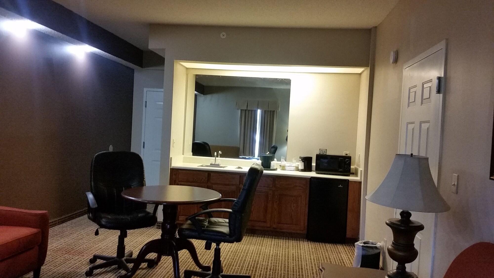 Baymont By Wyndham Lafayette Airport Hotel Luaran gambar