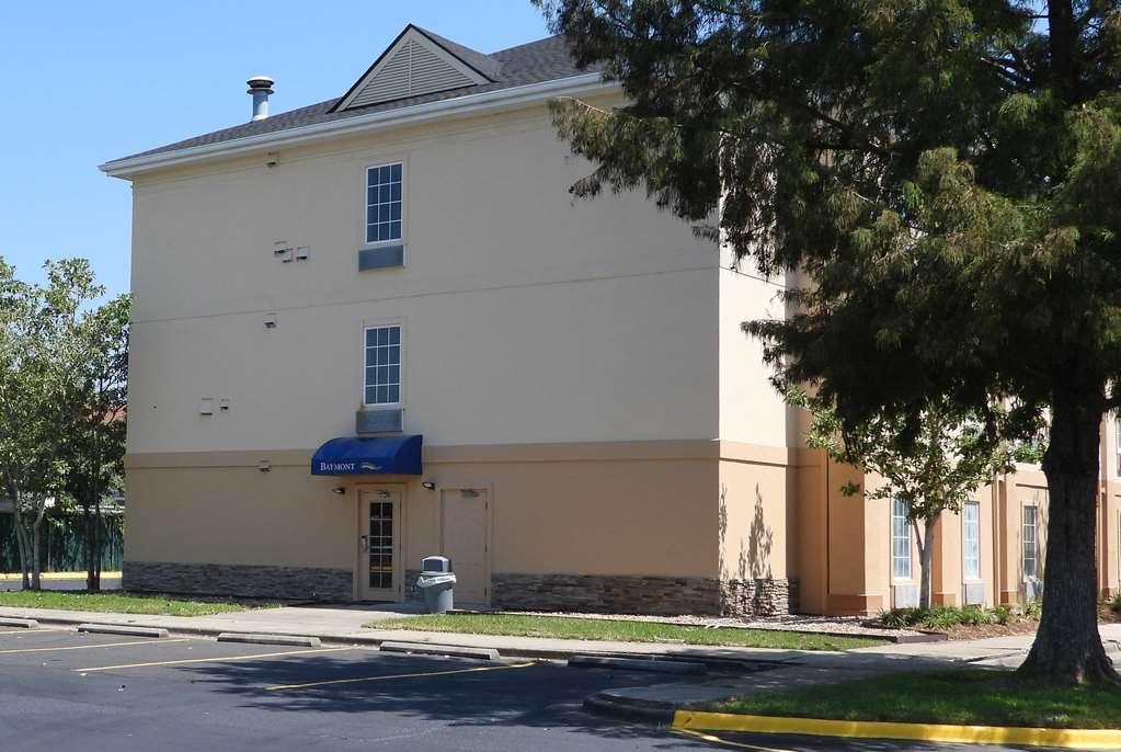 Baymont By Wyndham Lafayette Airport Hotel Luaran gambar