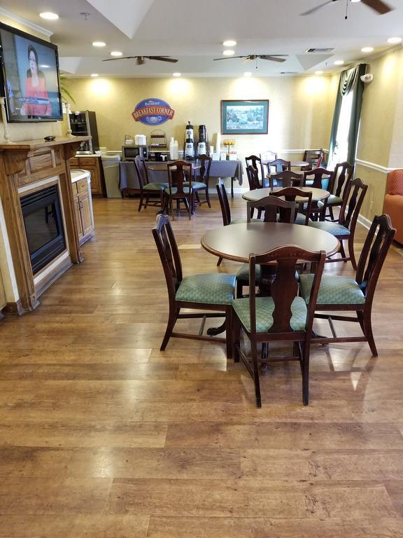 Baymont By Wyndham Lafayette Airport Hotel Luaran gambar